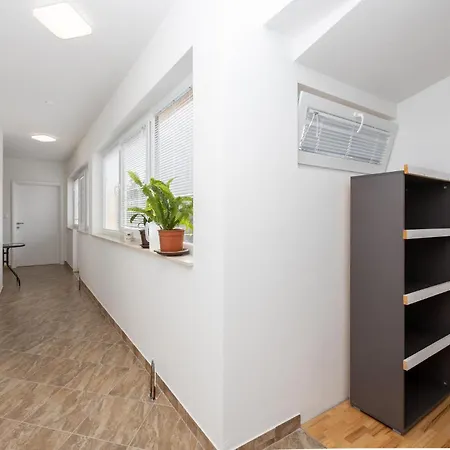 شقة 1 Bedroom In إيموتسكي