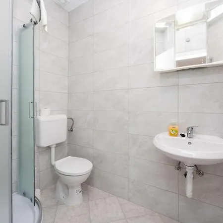 1 Bedroom Stunning Apartment In Imotski
